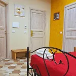 Palazzo Campisi 4* טרופאה