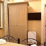 Konukevi Palazzo Campisi Tropea