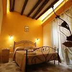 Konukevi Palazzo Campisi Tropea