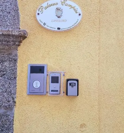 Palazzo Campisi Pensión 4*